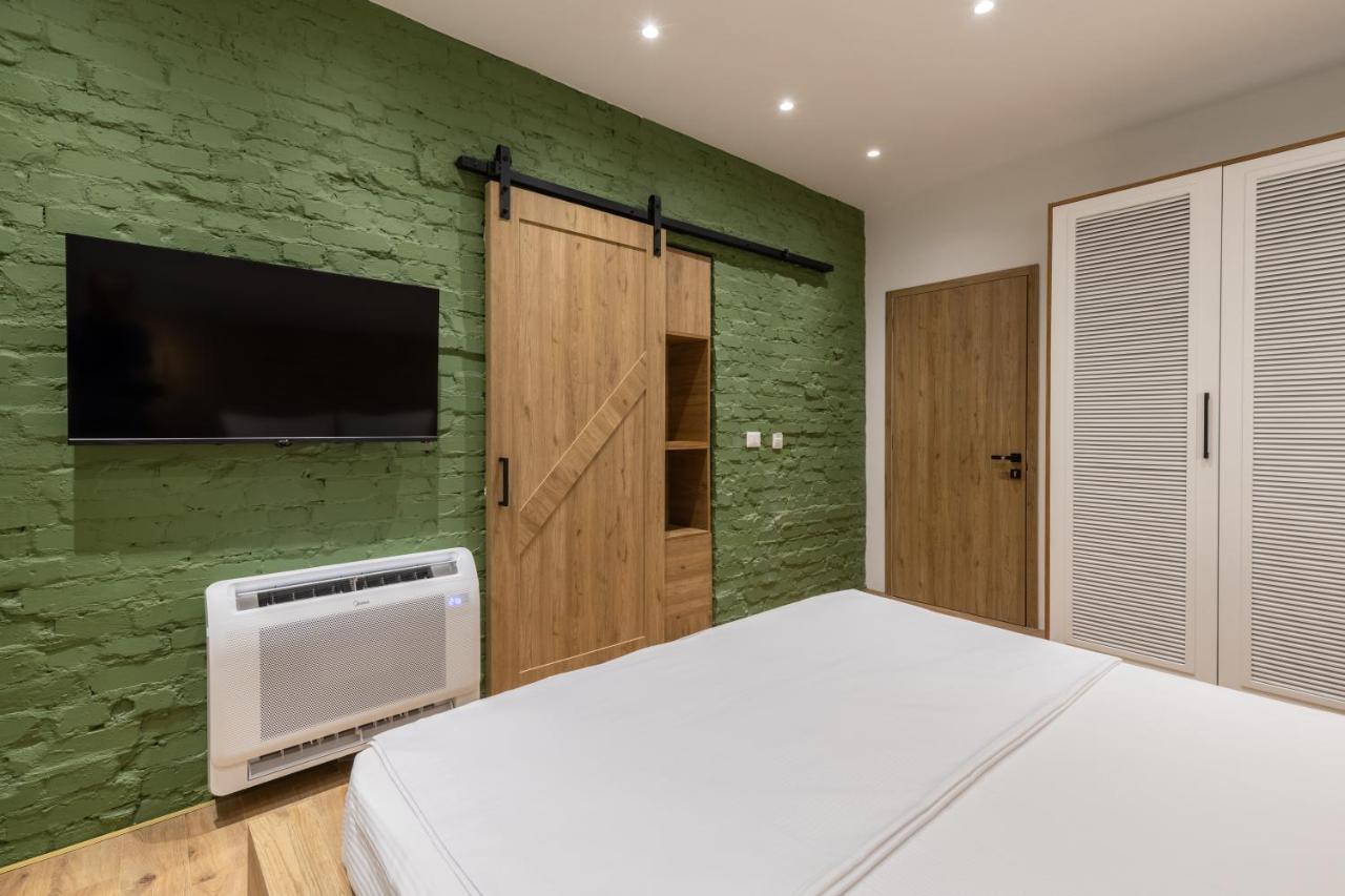 Vater Apartments Тирана Екстериор снимка