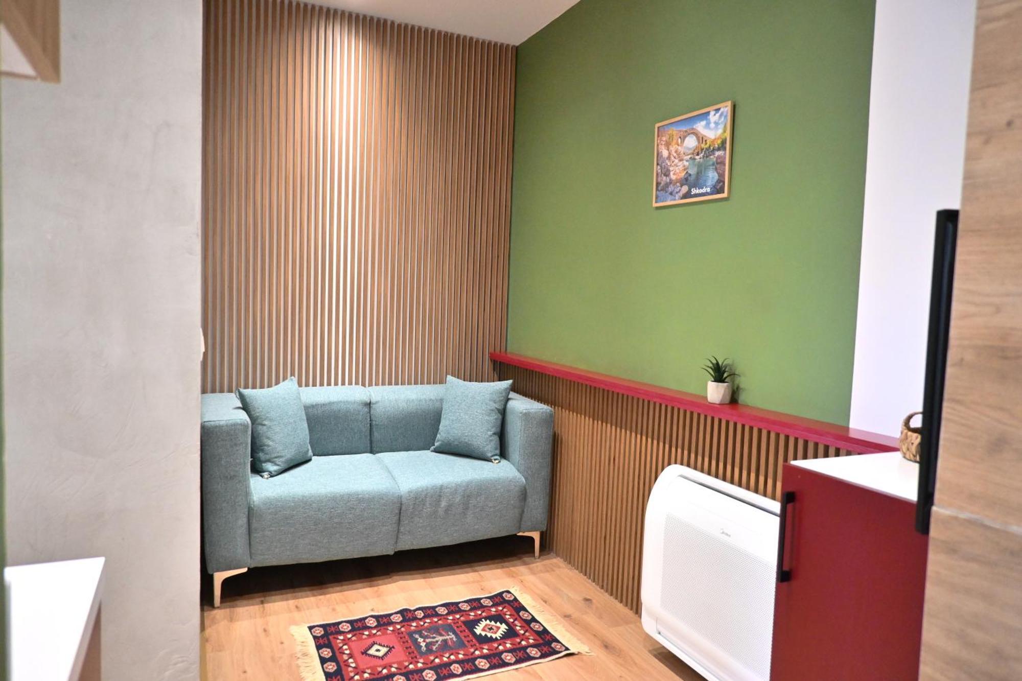 Vater Apartments Тирана Екстериор снимка