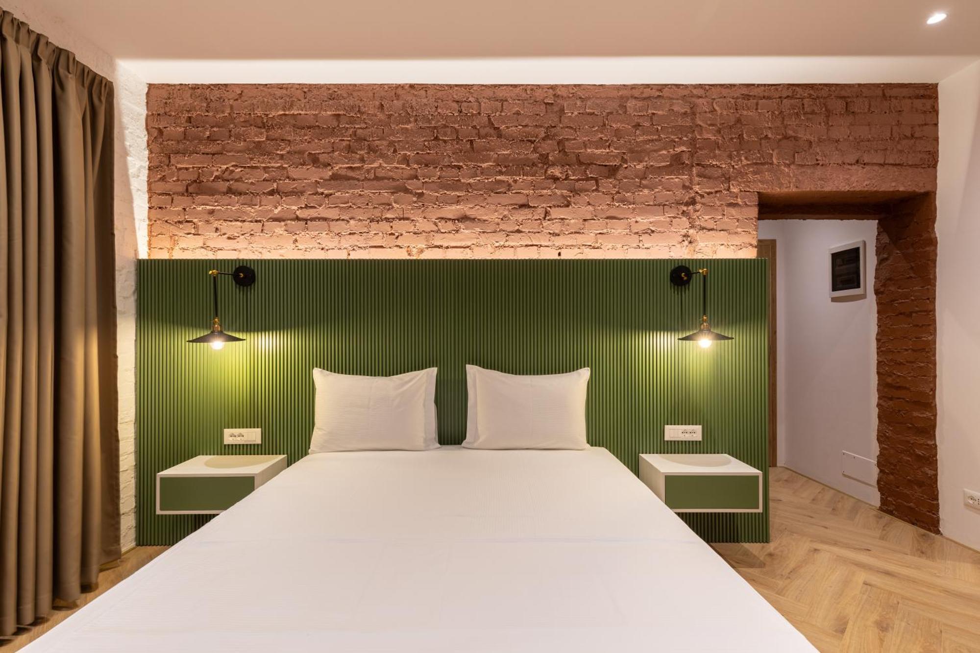 Vater Apartments Тирана Екстериор снимка