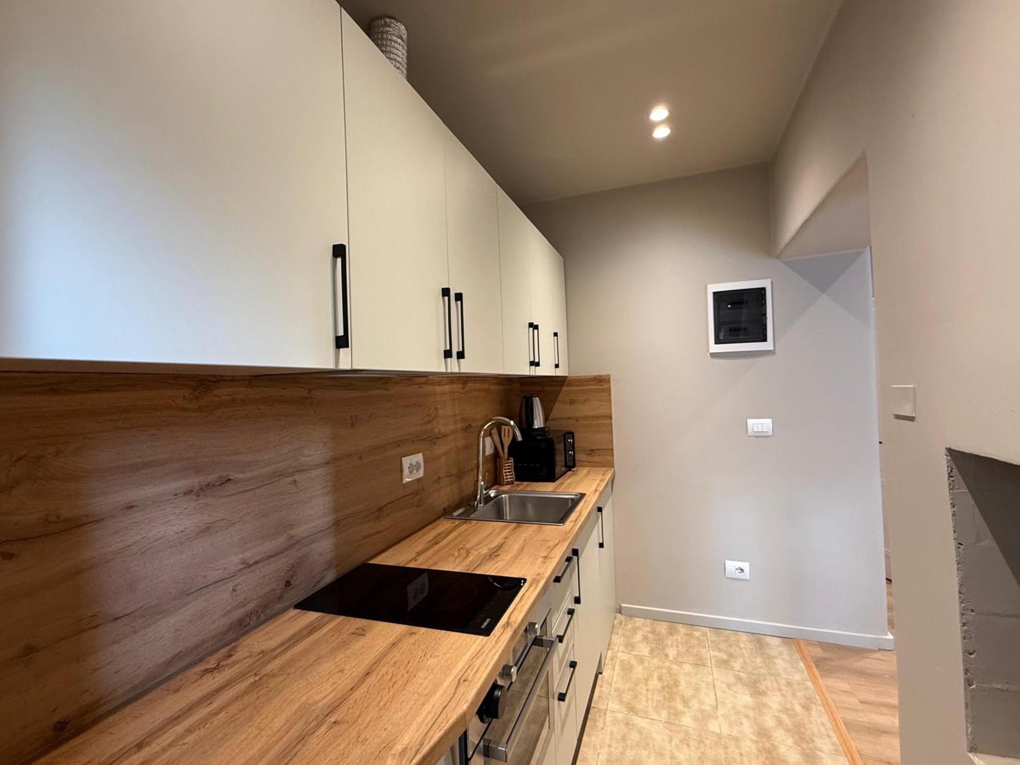 Vater Apartments Тирана Екстериор снимка