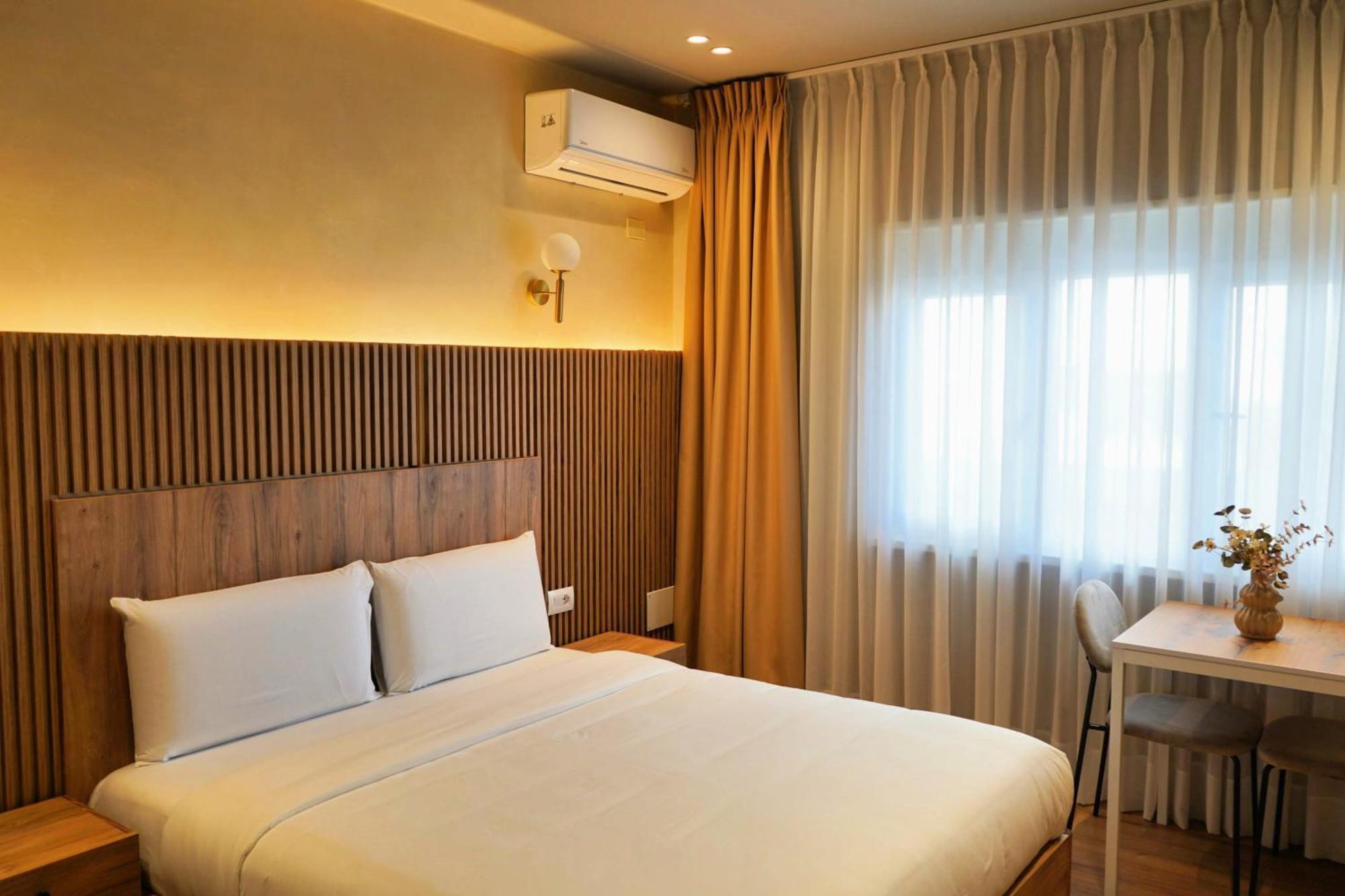 Vater Apartments Тирана Екстериор снимка