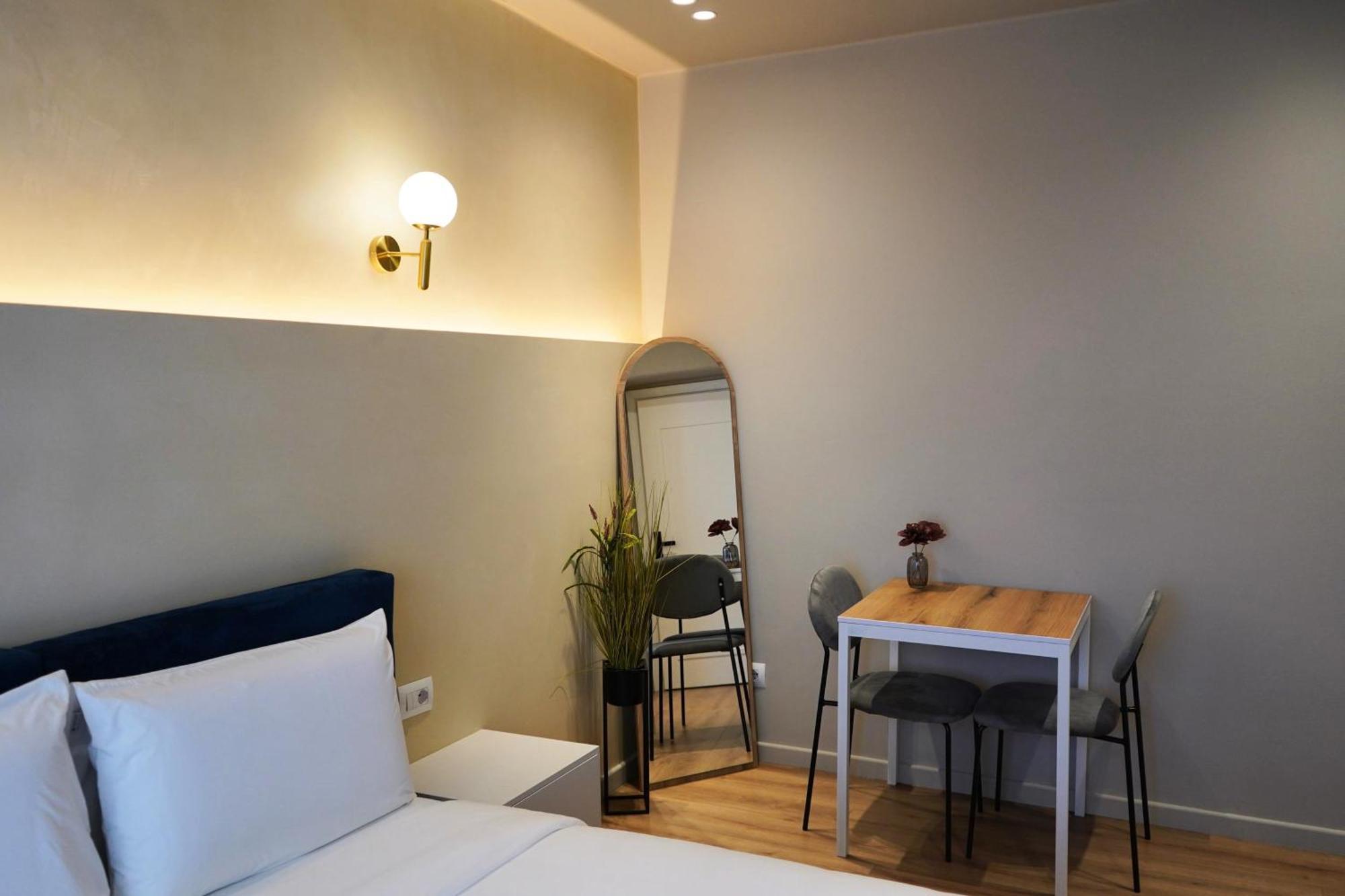 Vater Apartments Тирана Екстериор снимка